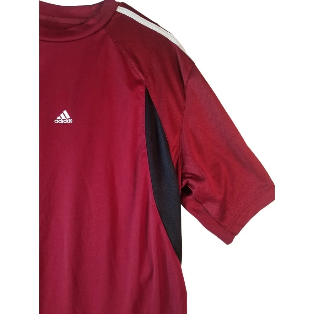 Adidas 3 Stripes T-shirt Men's Size L Burgandy, PIT TO PIT 24 IN